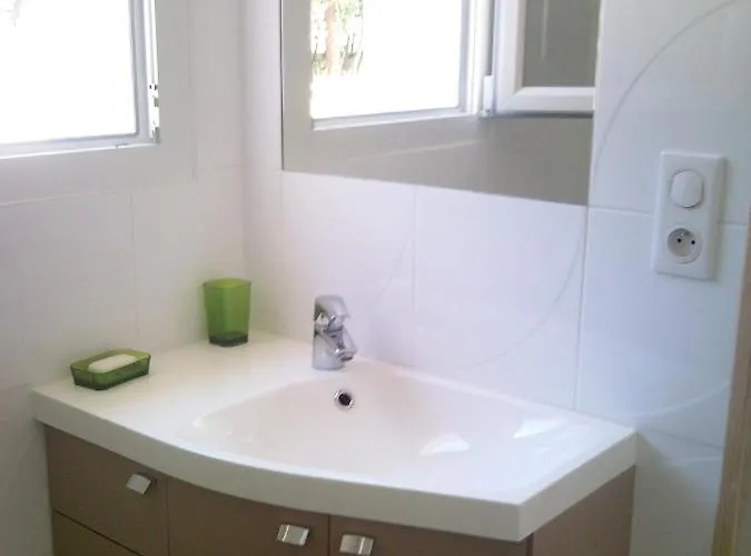 Maison De 3 A Sur A 800 M De La Avec Jardin Clos * La Tranche-sur-Mer